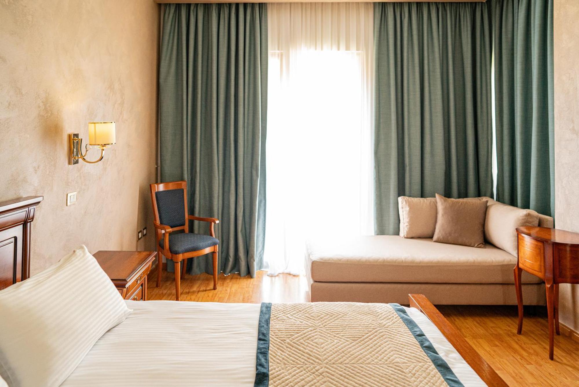 Hotell Belvedere 4*